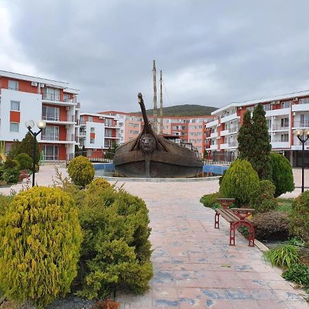 Fort Knox Privilege C-4 265 Apartment Święty Włas Zewnętrze zdjęcie